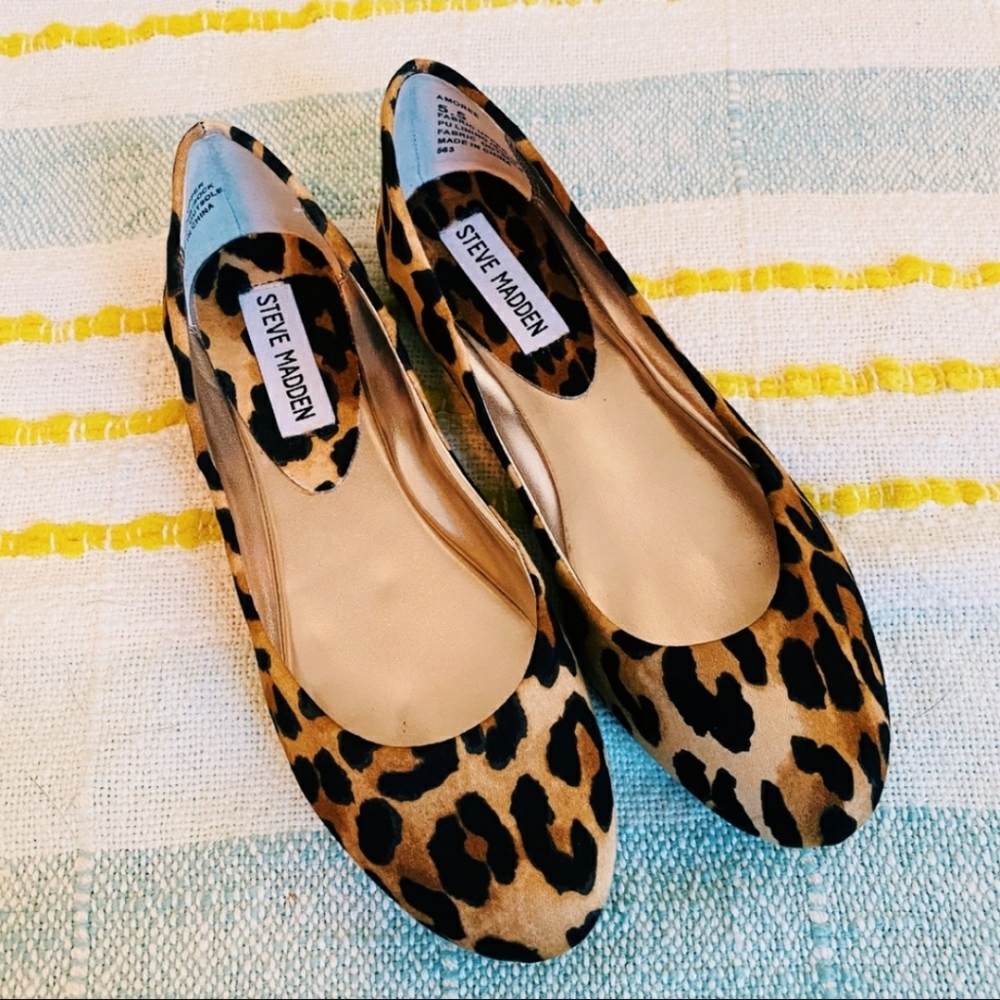 Leopard print flats